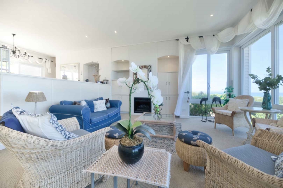 To Let 4 Bedroom Property for Rent in Vermont Western Cape